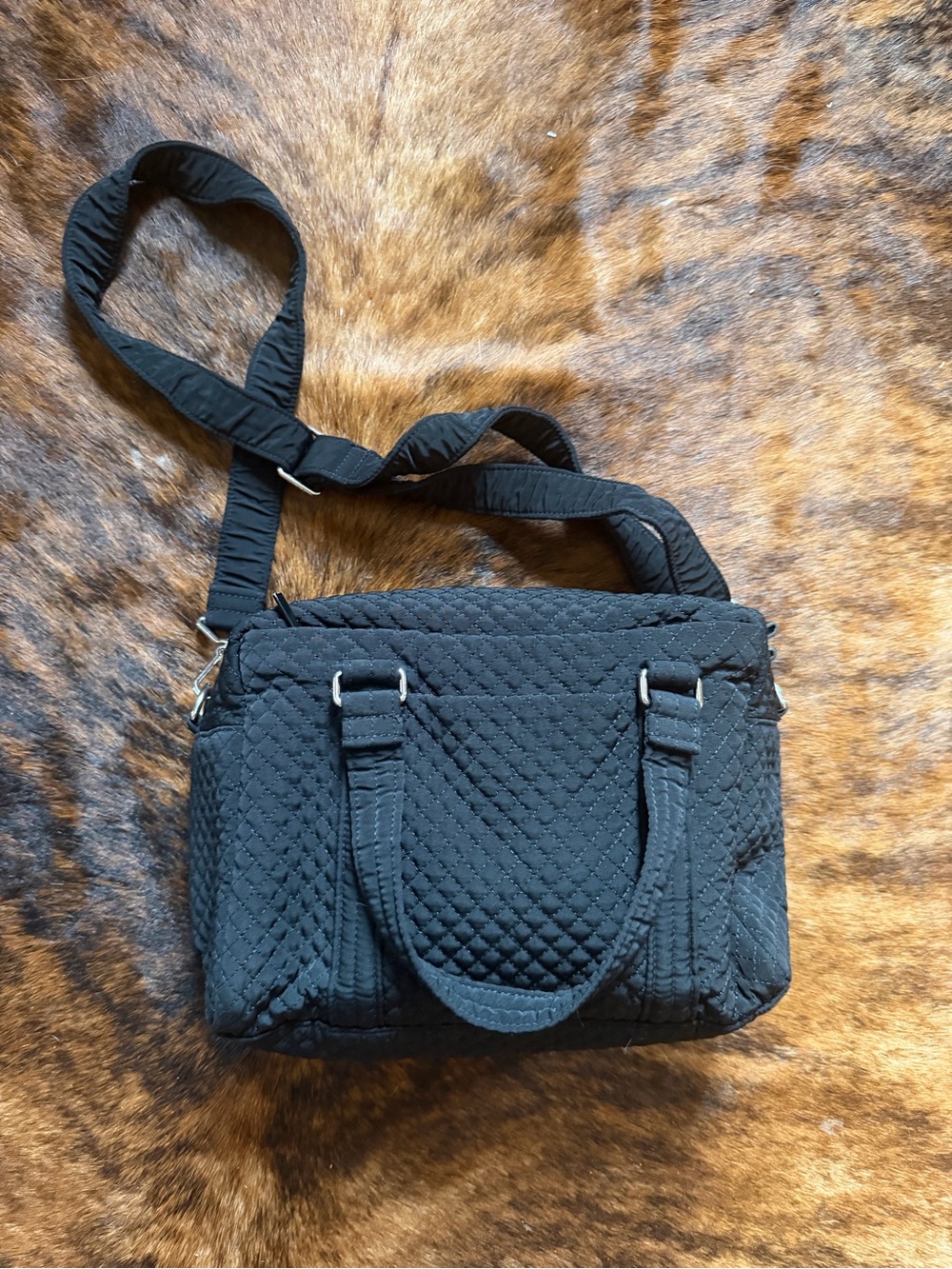 Vera Bradley Iconic 100 Handbag in Classic Black. Microfiber Purse Minimalist - Picture 2 of 8